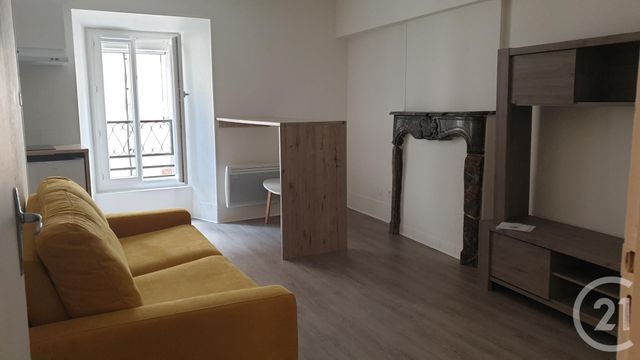 Appartement Studio à louer MONTLUCON