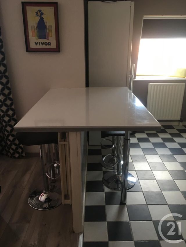 Appartement F3 à louer - 3 pièces - 60.0 m2 - MONTLUCON - 03 - AUVERGNE - Century 21 Pasquet Immobilier