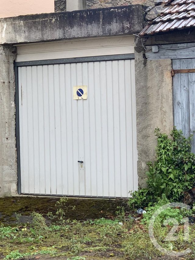 Parking à louer MONTLUCON