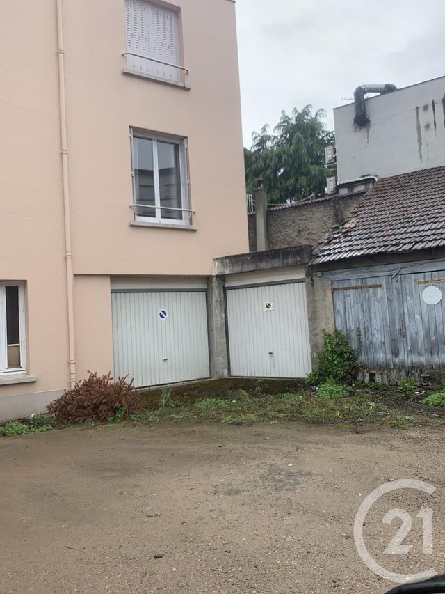 parking à louer - 15.0 m2 - MONTLUCON - 03 - AUVERGNE - Century 21 Pasquet Immobilier