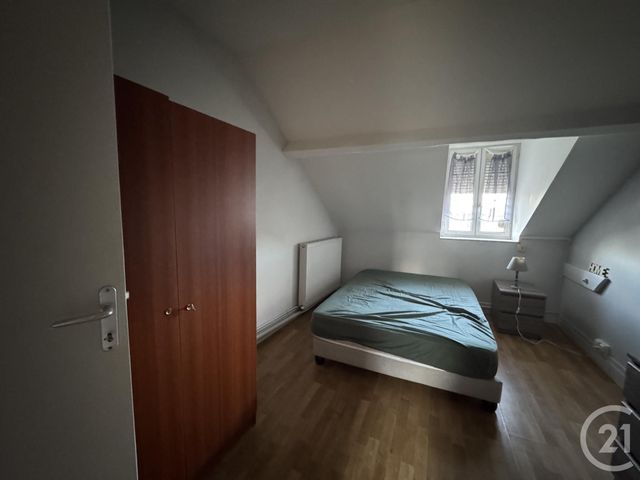 Appartement F1 à louer - 1 pièce - 22.5 m2 - MONTLUCON - 03 - AUVERGNE - Century 21 Pasquet Immobilier