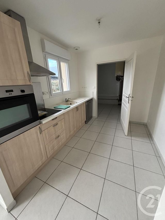 maison à vendre - 4 pièces - 99.1 m2 - DOMERAT - 03 - AUVERGNE - Century 21 Pasquet Immobilier