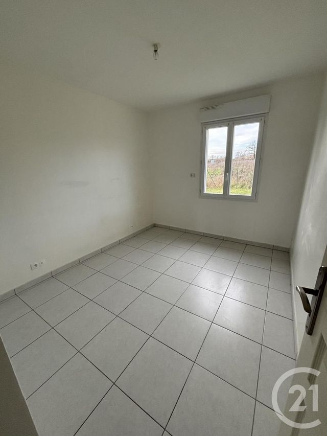 maison à vendre - 4 pièces - 99.1 m2 - DOMERAT - 03 - AUVERGNE - Century 21 Pasquet Immobilier