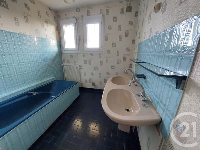 maison à vendre - 4 pièces - 107.0 m2 - MONTLUCON - 03 - AUVERGNE - Century 21 Pasquet Immobilier