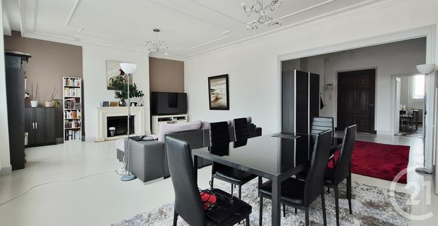 Appartement F4 à vendre - 4 pièces - 131.0 m2 - MONTLUCON - 03 - AUVERGNE - Century 21 Pasquet Immobilier