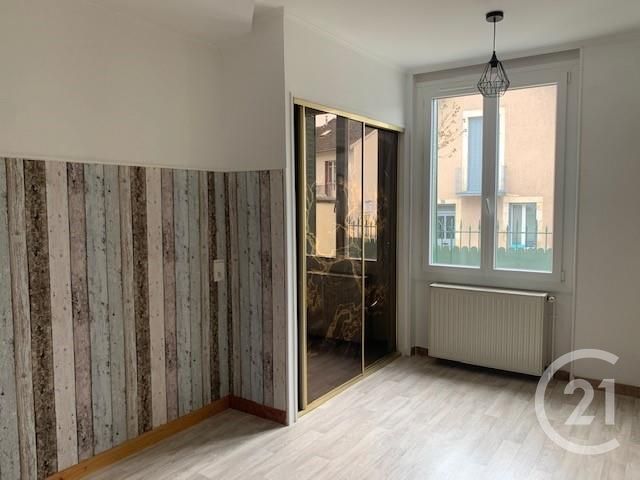 maison à louer - 3 pièces - 52.0 m2 - MONTLUCON - 03 - AUVERGNE - Century 21 Pasquet Immobilier