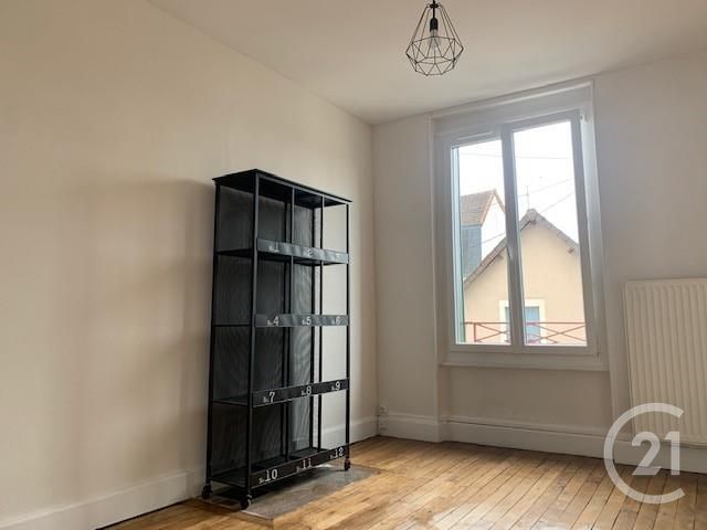 maison à louer - 3 pièces - 52.0 m2 - MONTLUCON - 03 - AUVERGNE - Century 21 Pasquet Immobilier