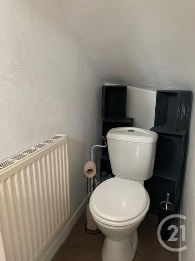 maison à louer - 3 pièces - 52.0 m2 - MONTLUCON - 03 - AUVERGNE - Century 21 Pasquet Immobilier