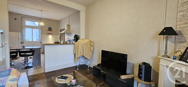 Appartement F2 à vendre - 2 pièces - 41.0 m2 - MONTLUCON - 03 - AUVERGNE - Century 21 Pasquet Immobilier