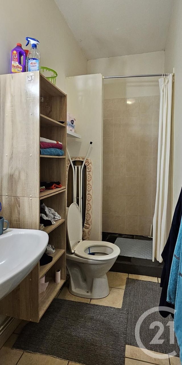 Appartement F2 à vendre - 2 pièces - 41.0 m2 - MONTLUCON - 03 - AUVERGNE - Century 21 Pasquet Immobilier