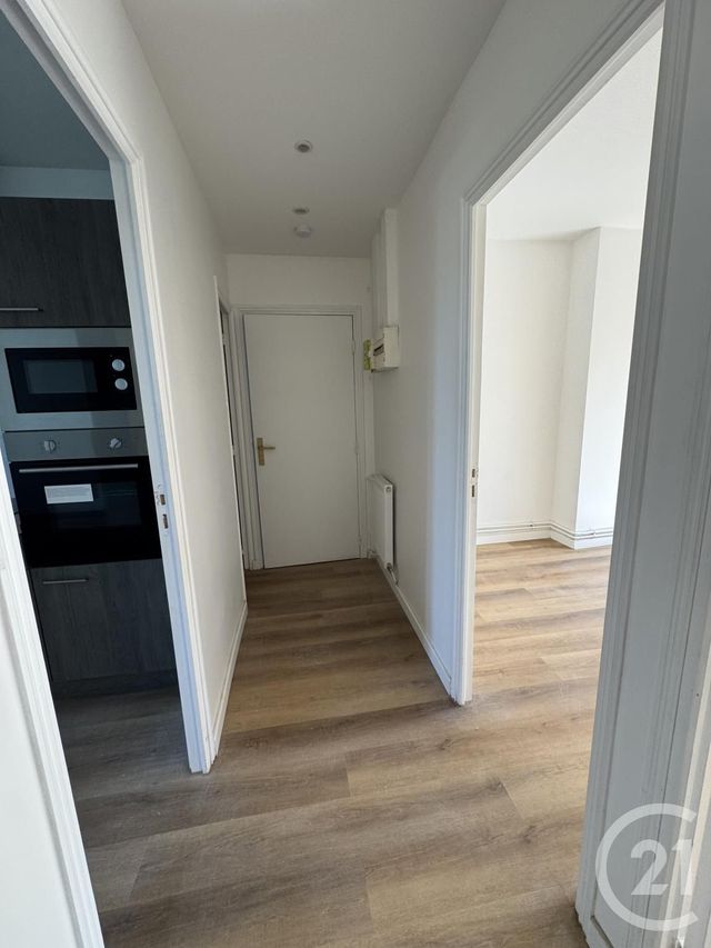 Appartement F3 à louer - 3 pièces - 46.0 m2 - MONTLUCON - 03 - AUVERGNE - Century 21 Pasquet Immobilier