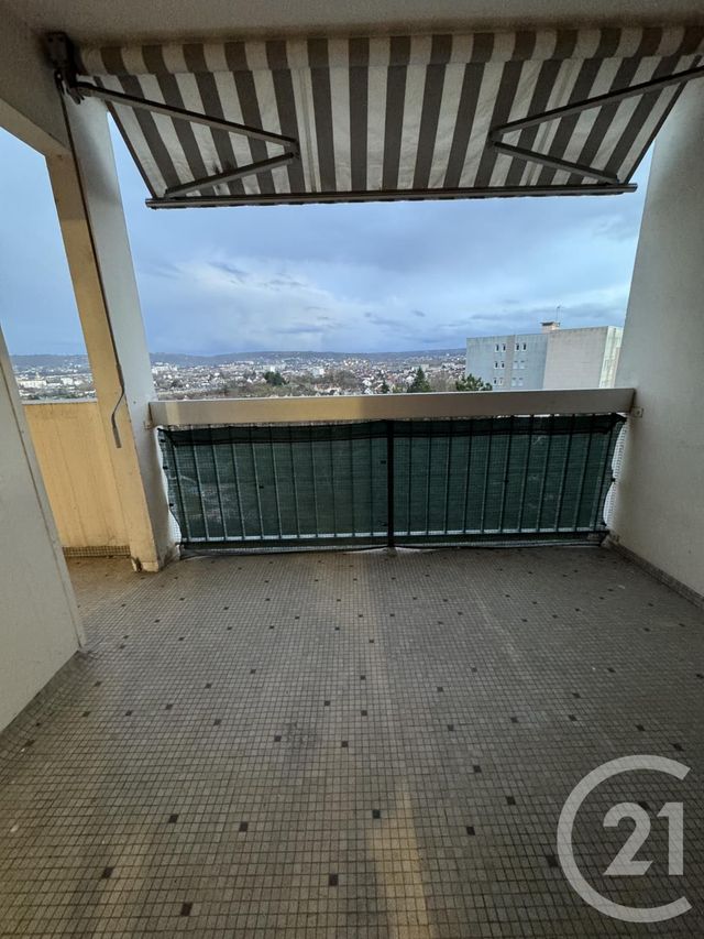 Appartement F4 à louer - 4 pièces - 84.86 m2 - MONTLUCON - 03 - AUVERGNE - Century 21 Pasquet Immobilier