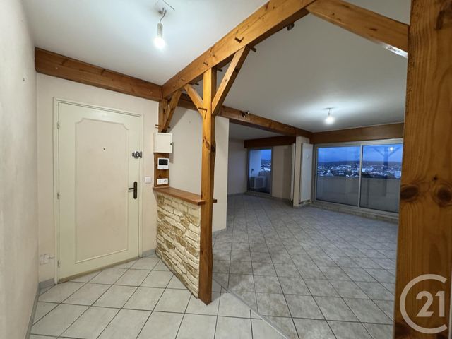 Appartement F4 à louer - 4 pièces - 84.86 m2 - MONTLUCON - 03 - AUVERGNE - Century 21 Pasquet Immobilier