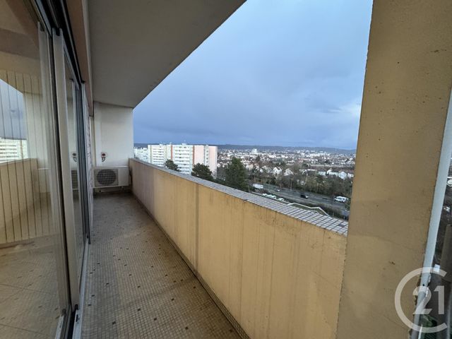 Appartement F4 à louer - 4 pièces - 84.86 m2 - MONTLUCON - 03 - AUVERGNE - Century 21 Pasquet Immobilier