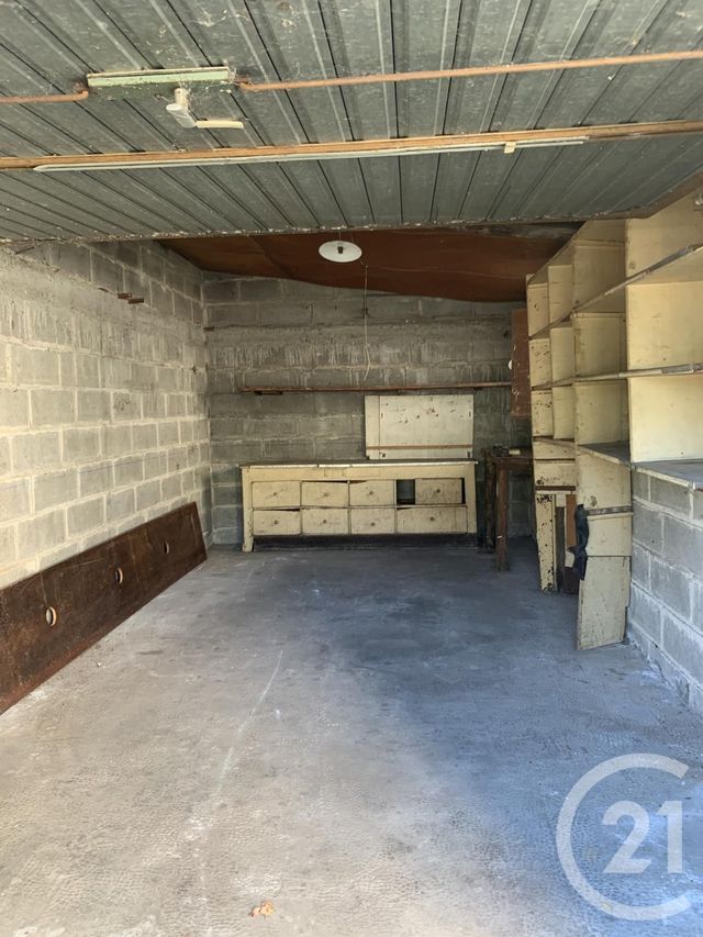 Appartement F1 à louer - 2 pièces - 30.4 m2 - MONTLUCON - 03 - AUVERGNE - Century 21 Pasquet Immobilier