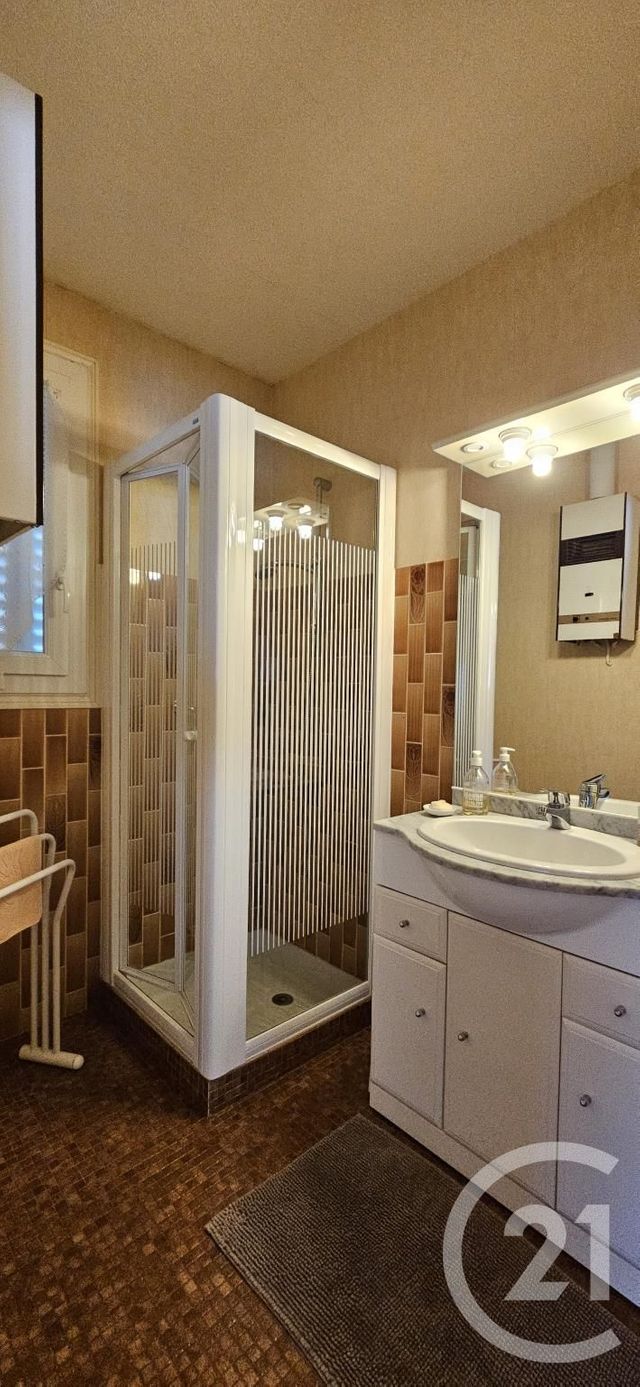 maison à vendre - 5 pièces - 127.0 m2 - MONTLUCON - 03 - AUVERGNE - Century 21 Pasquet Immobilier