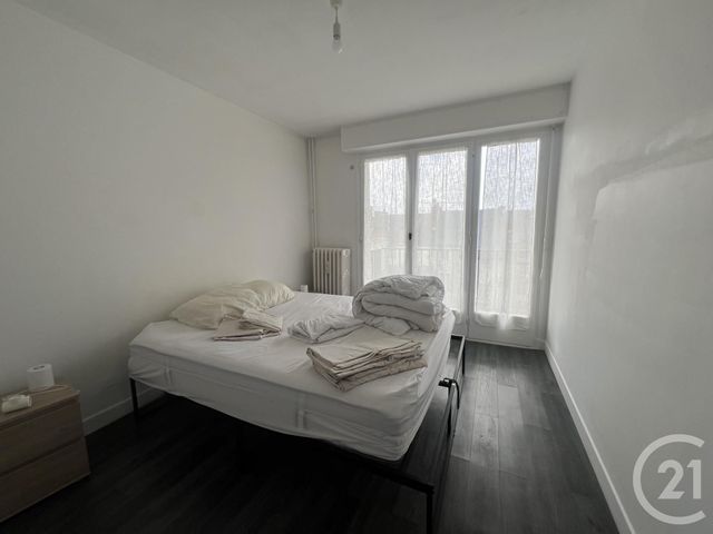 Appartement F2 à vendre - 2 pièces - 46.52 m2 - MONTLUCON - 03 - AUVERGNE - Century 21 Pasquet Immobilier