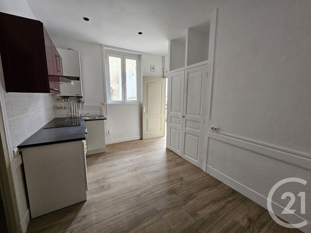 Appartement F3 à louer - 3 pièces - 56.8 m2 - MONTLUCON - 03 - AUVERGNE - Century 21 Pasquet Immobilier