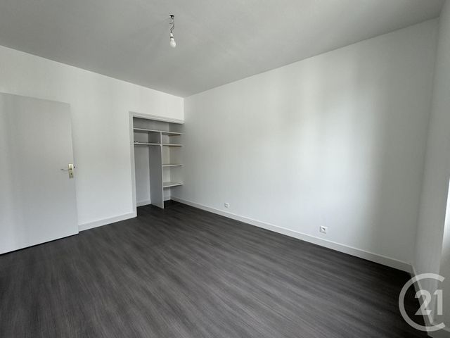 Appartement F3 à louer - 3 pièces - 50.0 m2 - MONTLUCON - 03 - AUVERGNE - Century 21 Pasquet Immobilier