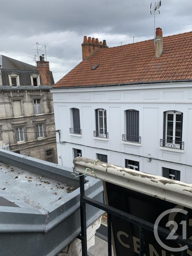 Appartement F3 à louer - 3 pièces - 54.0 m2 - MONTLUCON - 03 - AUVERGNE - Century 21 Pasquet Immobilier