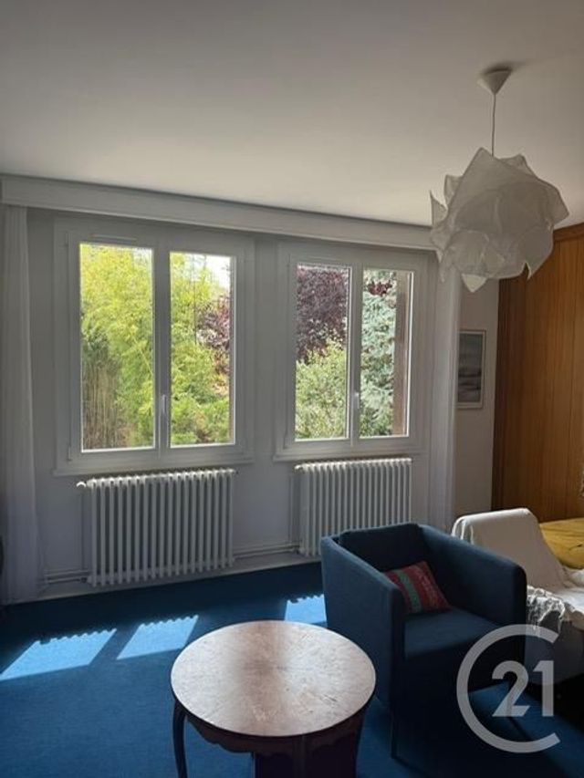 maison à louer - 3 pièces - 128.0 m2 - MONTLUCON - 03 - AUVERGNE - Century 21 Pasquet Immobilier