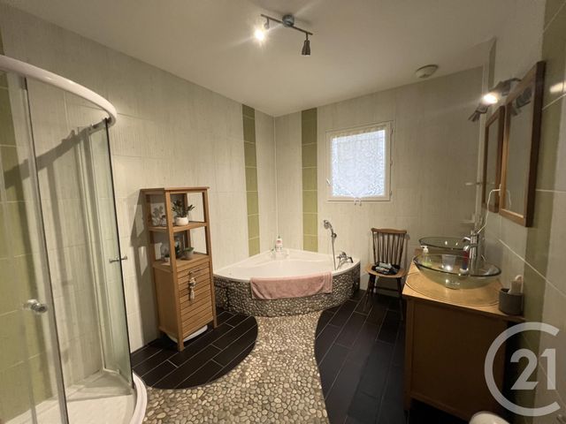 maison à vendre - 5 pièces - 109.0 m2 - MONTLUCON - 03 - AUVERGNE - Century 21 Pasquet Immobilier