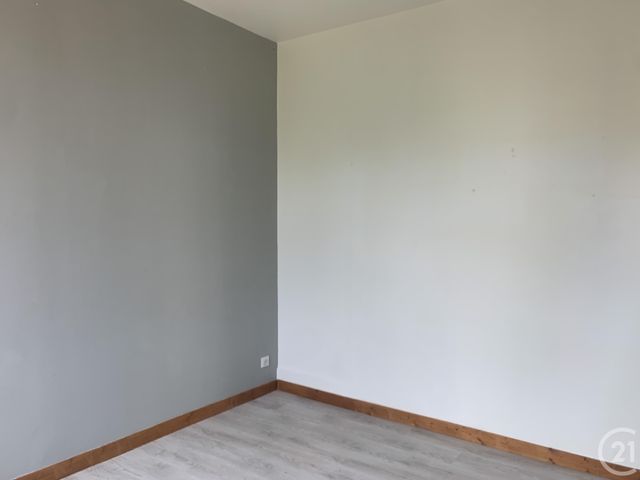 Appartement F2 à louer - 2 pièces - 36.5 m2 - MONTLUCON - 03 - AUVERGNE - Century 21 Pasquet Immobilier