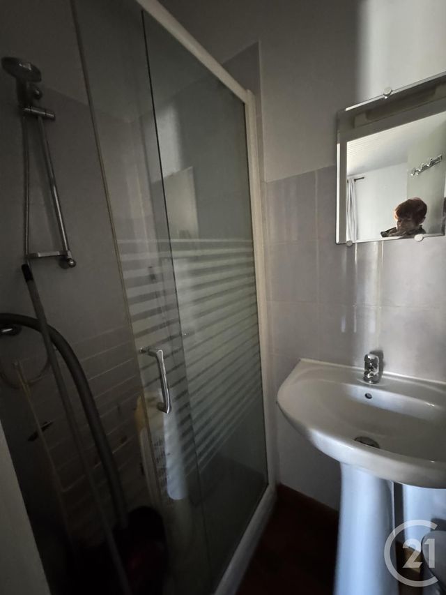 Appartement F1 à louer - 1 pièce - 27.3 m2 - MONTLUCON - 03 - AUVERGNE - Century 21 Pasquet Immobilier