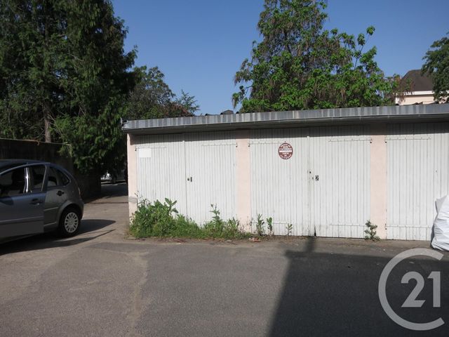 parking à louer - 13.42 m2 - MONTLUCON - 03 - AUVERGNE - Century 21 Pasquet Immobilier