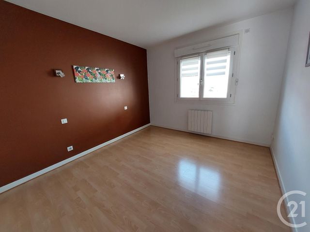 Appartement F4 à vendre - 4 pièces - 93.94 m2 - MONTLUCON - 03 - AUVERGNE - Century 21 Pasquet Immobilier
