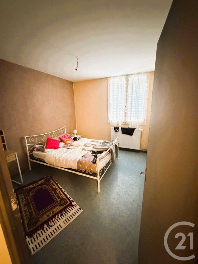 Appartement à vendre - 3 pièces - 53.81 m2 - MONTLUCON - 03 - AUVERGNE - Century 21 Pasquet Immobilier