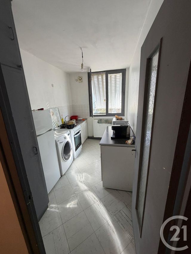 Appartement à vendre - 3 pièces - 53.81 m2 - MONTLUCON - 03 - AUVERGNE - Century 21 Pasquet Immobilier