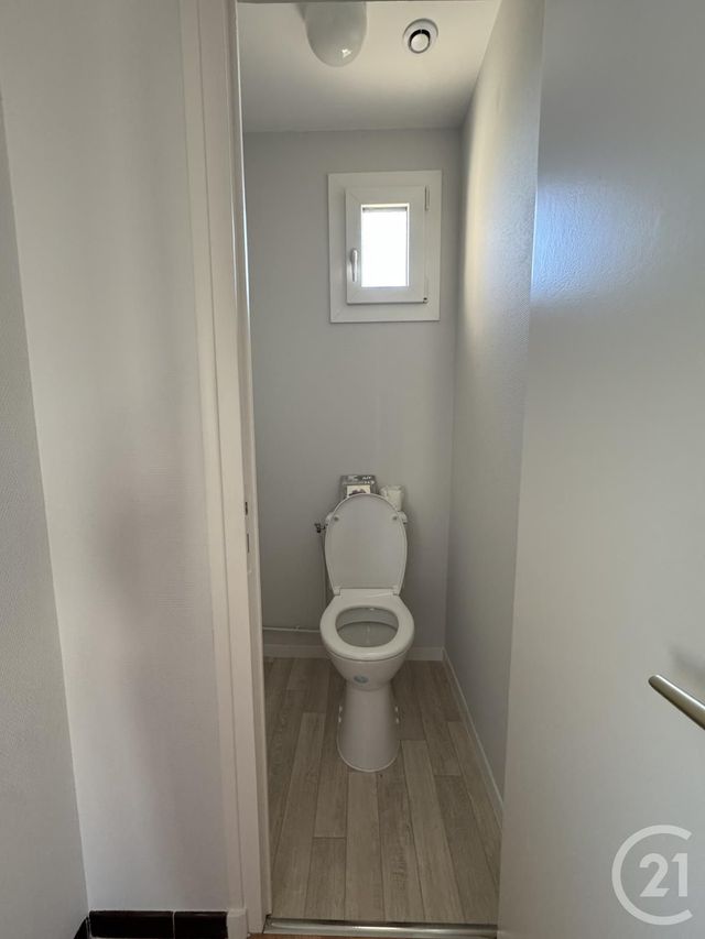 maison à louer - 3 pièces - 50.51 m2 - MONTLUCON - 03 - AUVERGNE - Century 21 Pasquet Immobilier