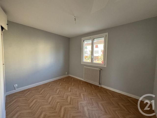 maison à louer - 3 pièces - 50.51 m2 - MONTLUCON - 03 - AUVERGNE - Century 21 Pasquet Immobilier