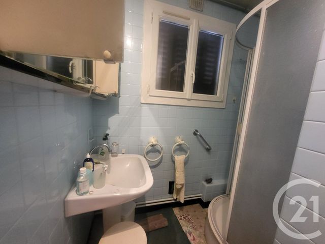 immeuble à vendre - 150.0 m2 - DOMERAT - 03 - AUVERGNE - Century 21 Pasquet Immobilier