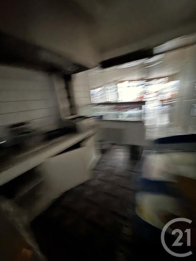 Appartement à louer - 2 pièces - 58.04 m2 - MONTLUCON - 03 - AUVERGNE - Century 21 Pasquet Immobilier