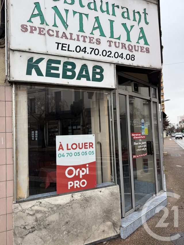 Appartement à louer - 2 pièces - 58.04 m2 - MONTLUCON - 03 - AUVERGNE - Century 21 Pasquet Immobilier