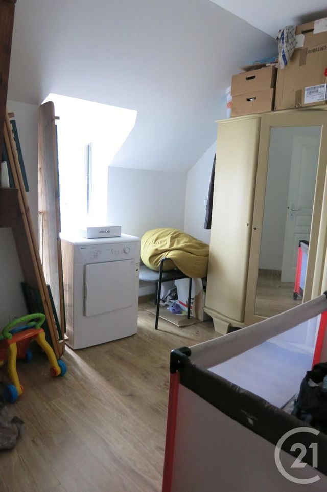 maison à louer - 4 pièces - 75.77 m2 - MONTVICQ - 03 - AUVERGNE - Century 21 Pasquet Immobilier