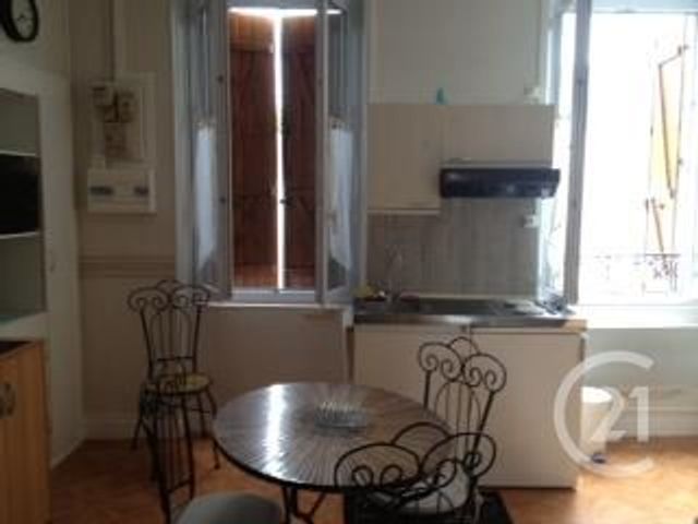 Appartement F1 à louer - 1 pièce - 21.2 m2 - MONTLUCON - 03 - AUVERGNE - Century 21 Pasquet Immobilier