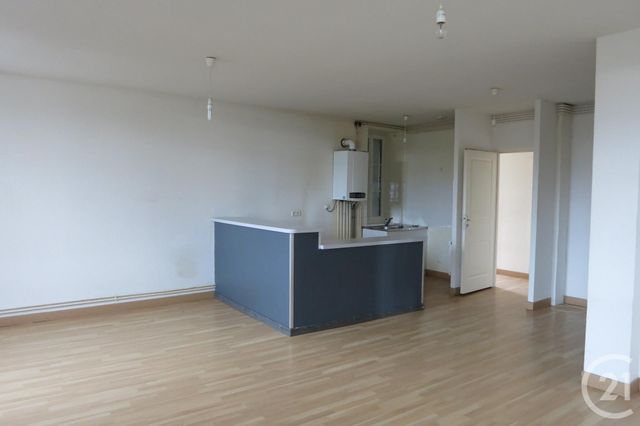 Appartement F3 à louer - 3 pièces - 73.92 m2 - COMMENTRY - 03 - AUVERGNE - Century 21 Pasquet Immobilier