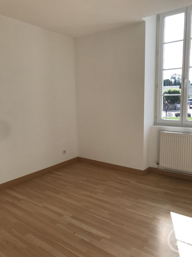 Appartement F3 à louer - 3 pièces - 73.92 m2 - COMMENTRY - 03 - AUVERGNE - Century 21 Pasquet Immobilier