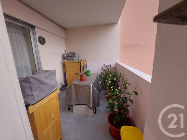 Appartement F4 à vendre - 4 pièces - 84.93 m2 - MONTLUCON - 03 - AUVERGNE - Century 21 Pasquet Immobilier