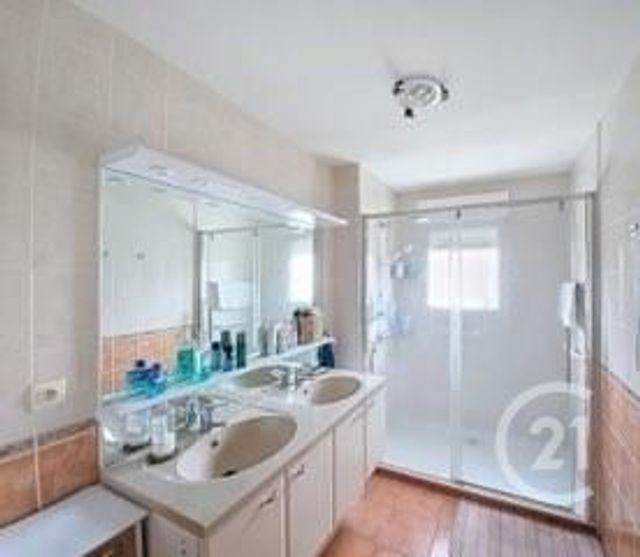 maison à vendre - 4 pièces - 106.0 m2 - MONTLUCON - 03 - AUVERGNE - Century 21 Pasquet Immobilier