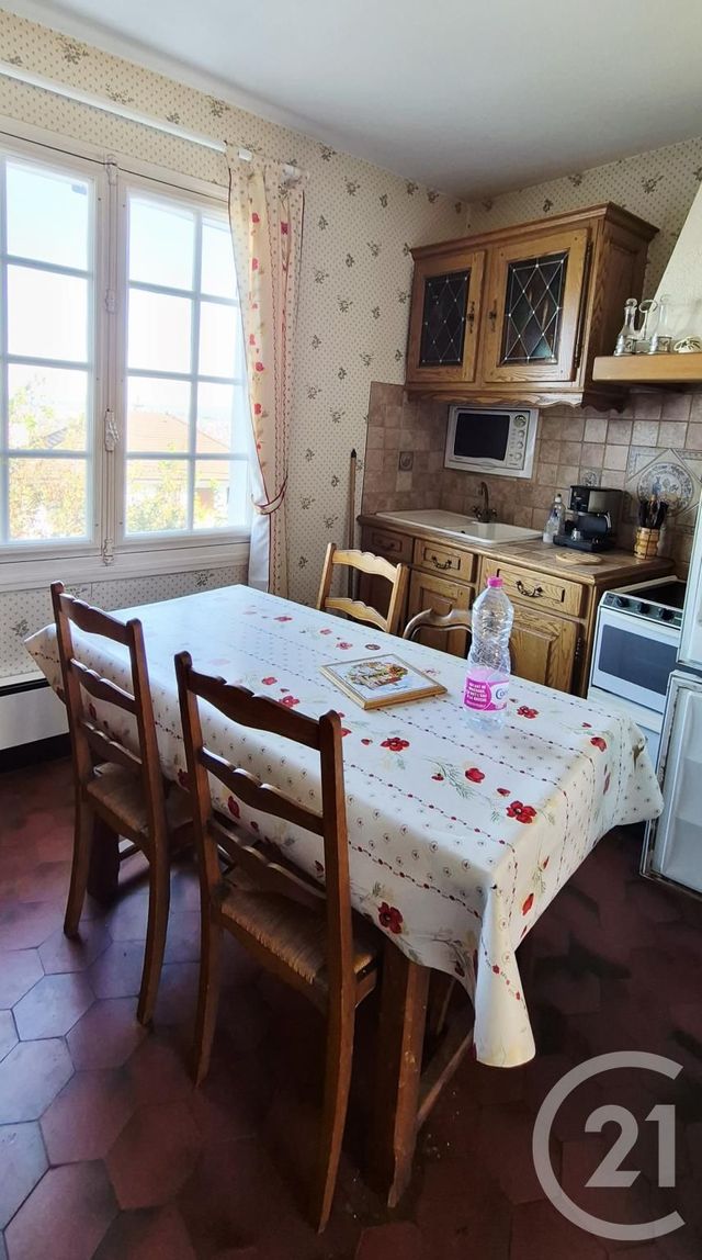 maison à vendre - 7 pièces - 156.9 m2 - MONTLUCON - 03 - AUVERGNE - Century 21 Pasquet Immobilier