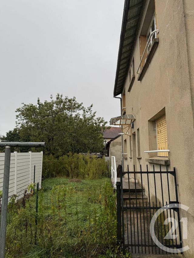 Appartement F3 à louer - 3 pièces - 55.0 m2 - COMMENTRY - 03 - AUVERGNE - Century 21 Pasquet Immobilier