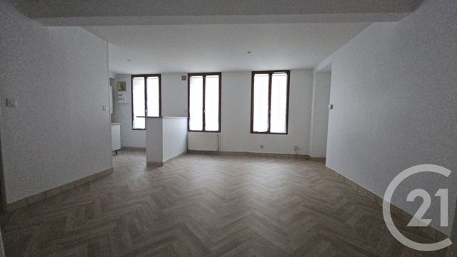 Appartement F2 à louer - 2 pièces - 40.3 m2 - MONTLUCON - 03 - AUVERGNE - Century 21 Pasquet Immobilier