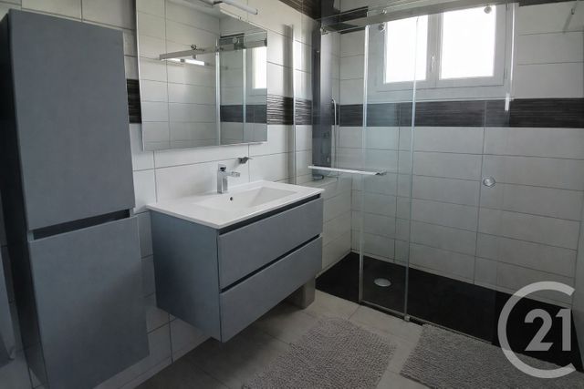 maison à vendre - 6 pièces - 160.0 m2 - NERIS LES BAINS - 03 - AUVERGNE - Century 21 Pasquet Immobilier