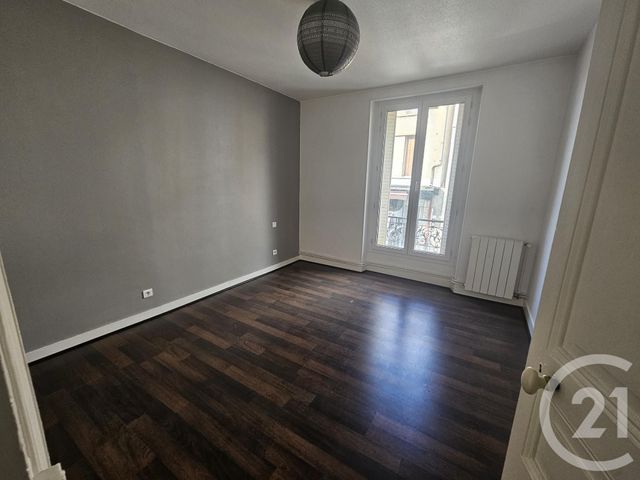 Appartement F3 à louer - 3 pièces - 68.52 m2 - MONTLUCON - 03 - AUVERGNE - Century 21 Pasquet Immobilier