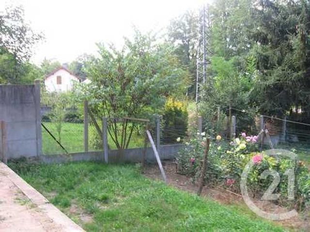 Appartement F3 à louer - 3 pièces - 56.8 m2 - MONTLUCON - 03 - AUVERGNE - Century 21 Pasquet Immobilier