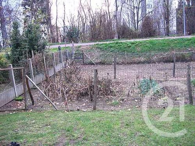 Appartement F3 à louer - 3 pièces - 56.8 m2 - MONTLUCON - 03 - AUVERGNE - Century 21 Pasquet Immobilier